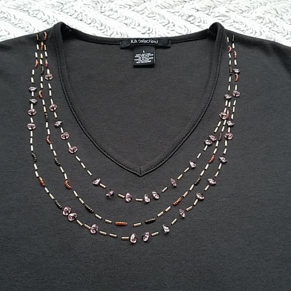 Delicate beads on boho tee cute n casual - Picture 2 of 4